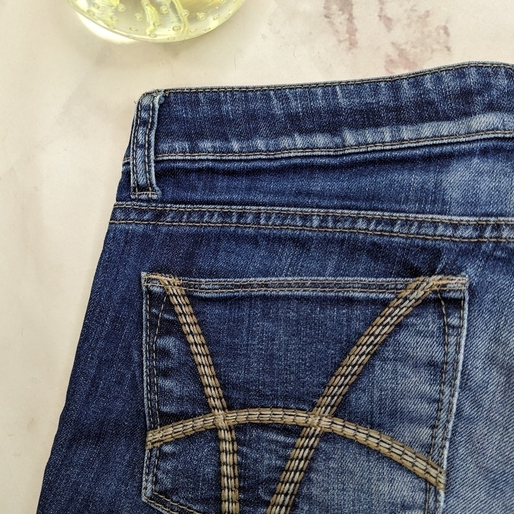 Kut From The Kloth Shorts Womens 6 Denim Mid Rise Jean Dark Wash Cuffed 2 Inch - Picture 6 of 14